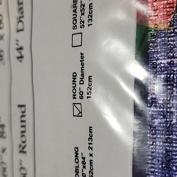 NEW IN PACKAGE  HOLIDAY  TIME  VINYL TABLECLOTH - Picture 5 of 6